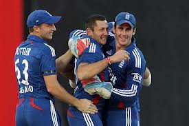 England snatches a thrilling win against India