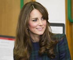 pregnant Kate Middleton’s bikini picture selling all over