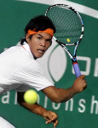 Somdev crashes out of French Open